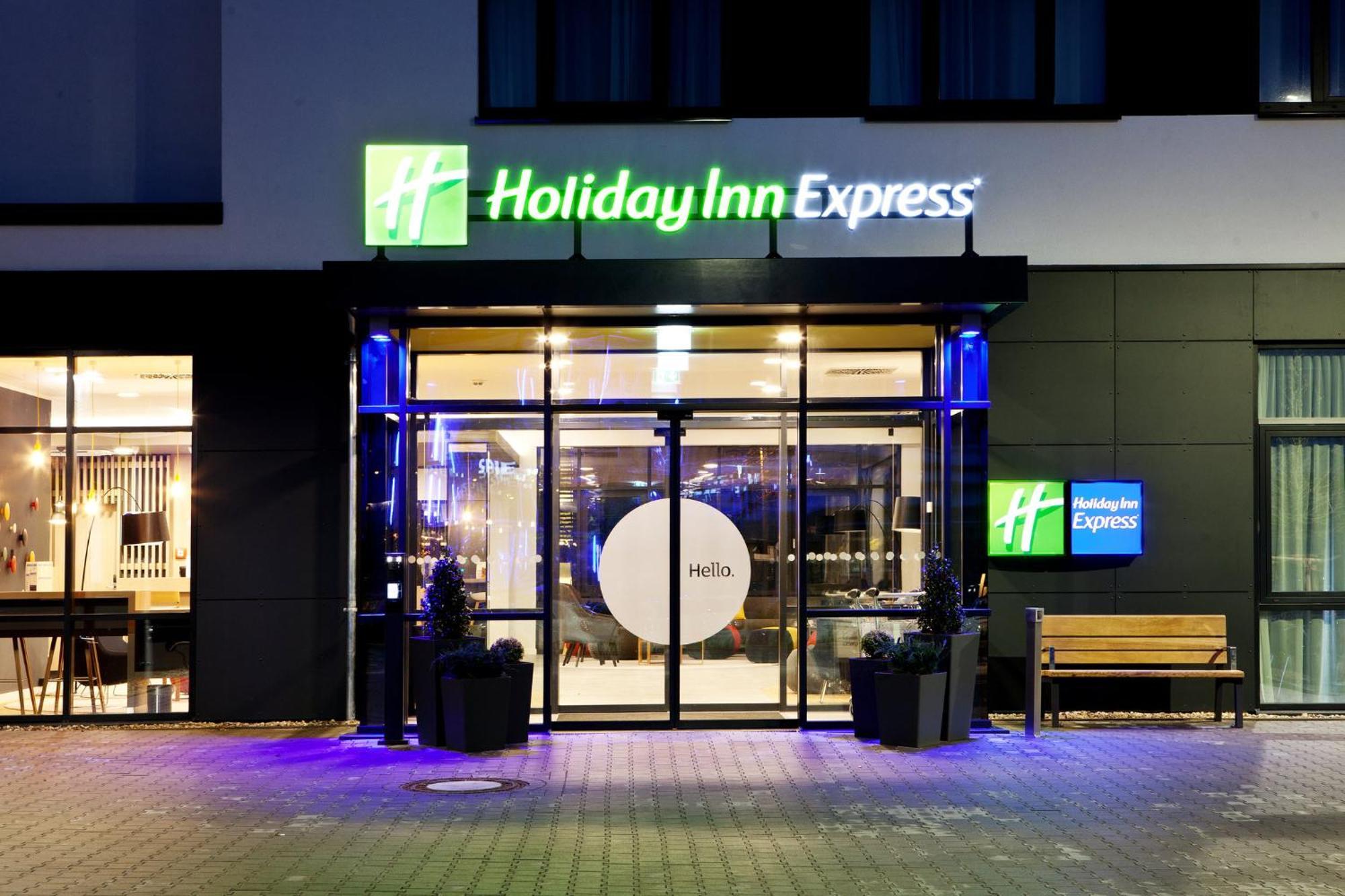 Holiday Inn Express - Duesseldorf Airport Zewnętrze zdjęcie